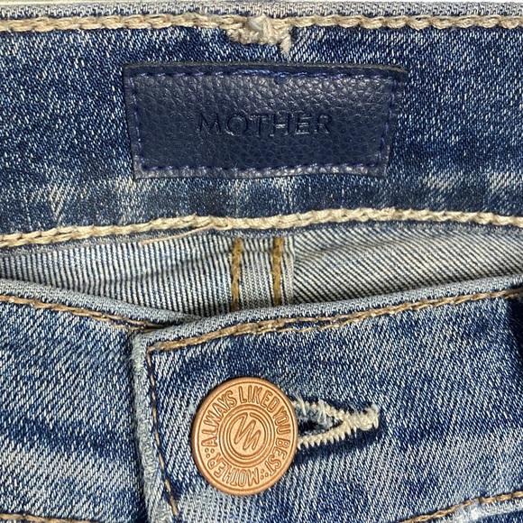 MOTHER Mid Rise Dazzler Ankle Fray in Going in Circles Women's 24 - Picture 5 of 11